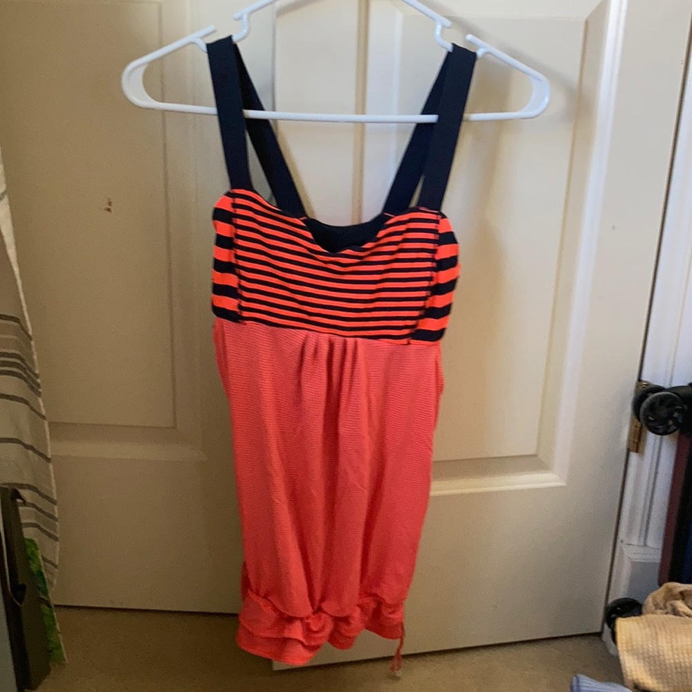 Vintage lulu workout top